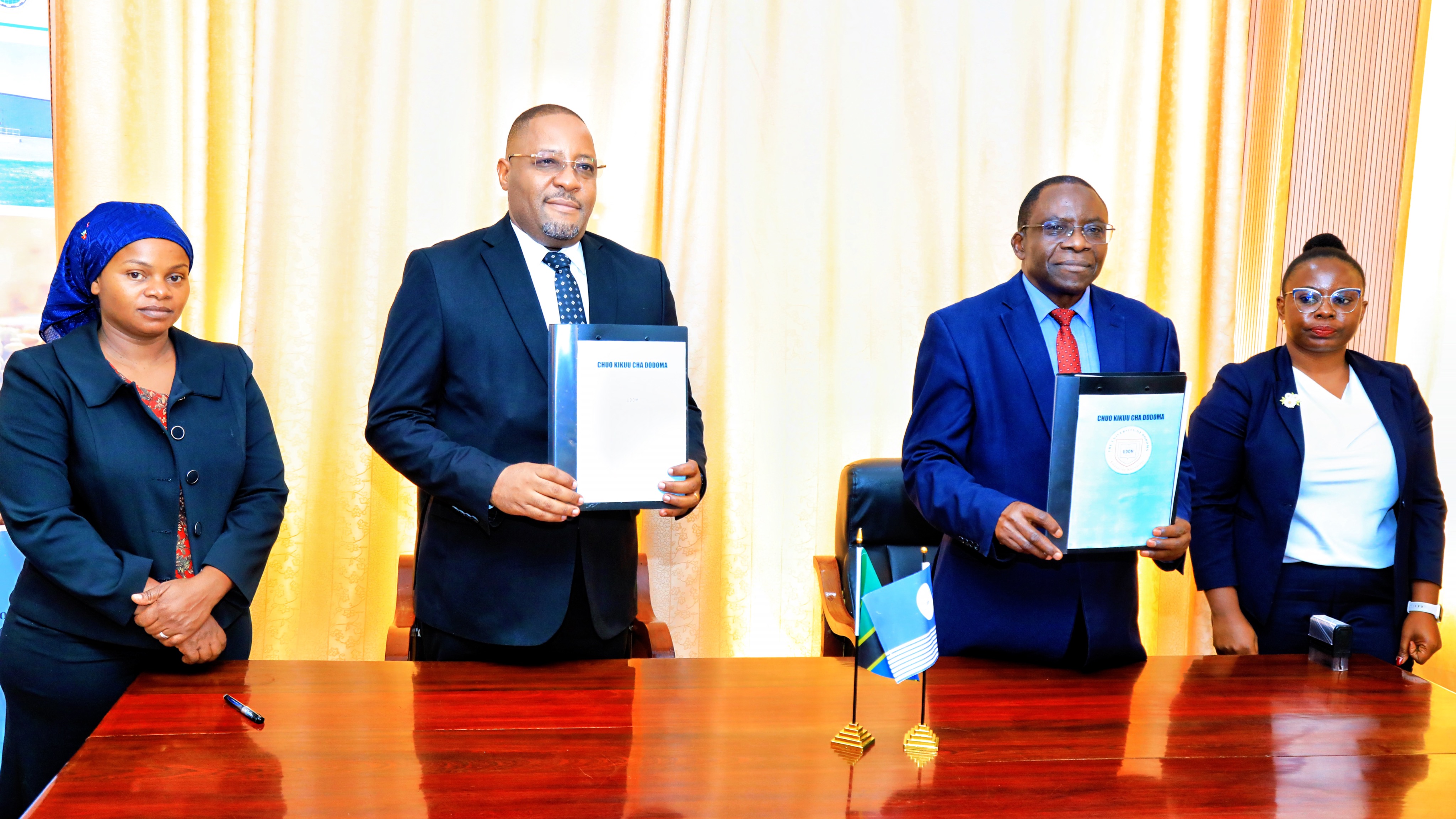 BODI YA USIMAMIZI WA STAKABADHI ZA GHALA (WRRB) NA CHUO KIKUU CHA DODOMA (UDOM) WAINGIA MAKUBALIANO YA USHIRIKIANO KATIKA TEKNOLOJIA YA MAWASILIANO